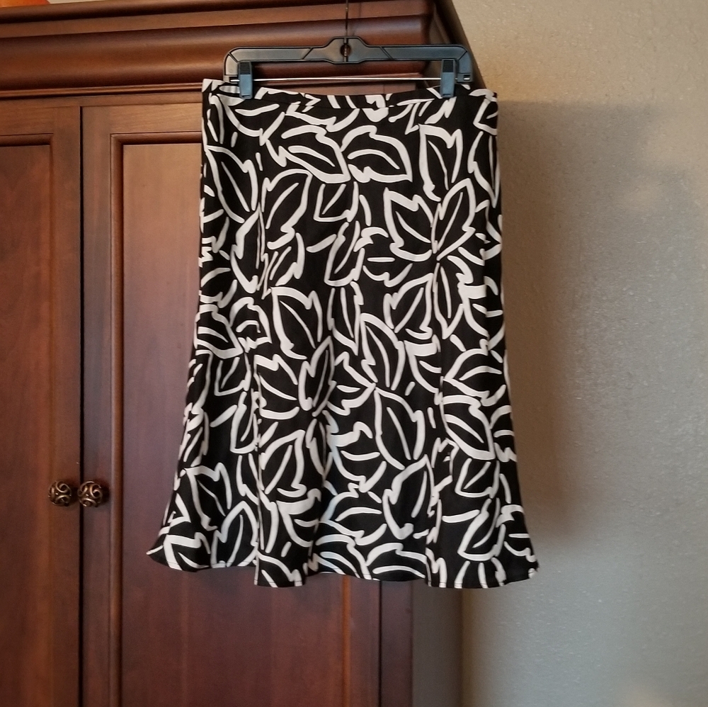 Women's Skirt